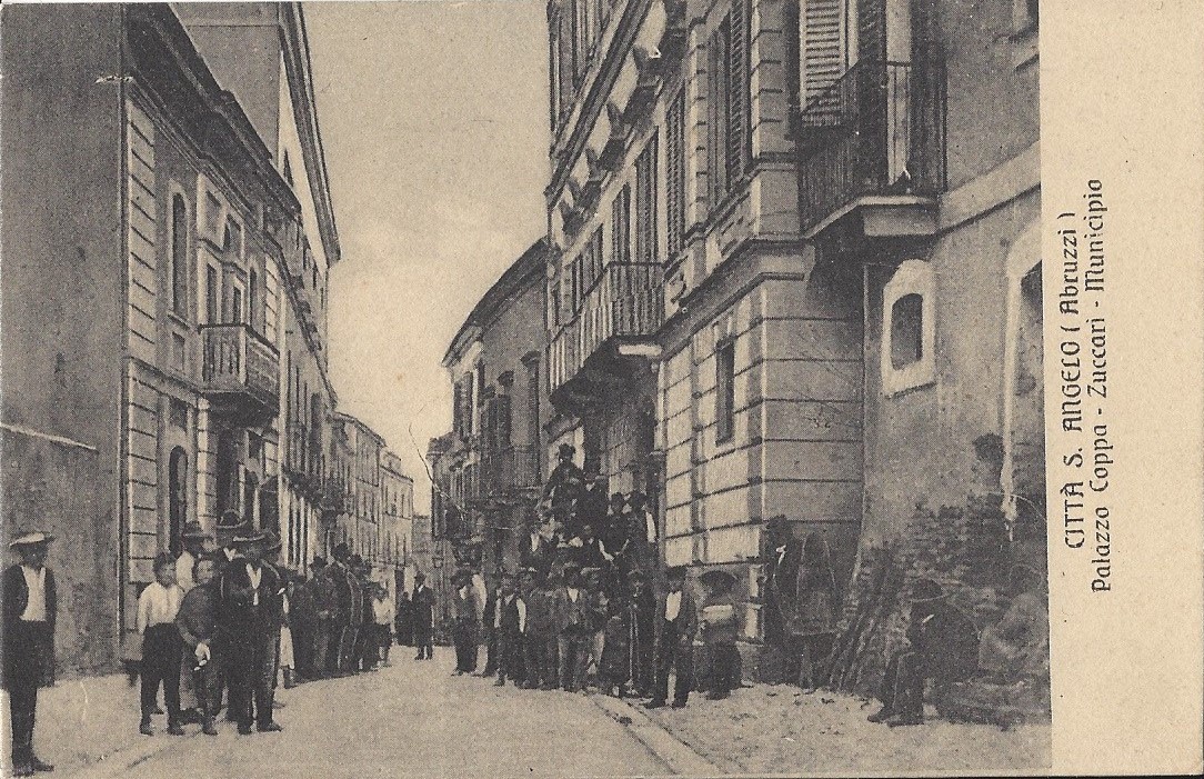 0028 CITTASANTANGELO PALAZZO COPPA ZUCCARI MUNICIPIO FRONTE